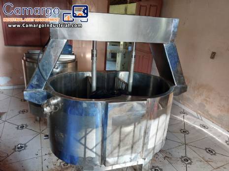 Queijomatic 300-liter stainless steel jacketed cheese mixing tank