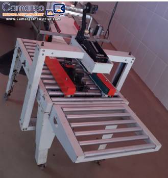 Cardboard box closure machine Cetro