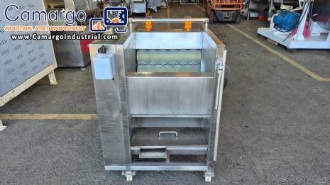 Washer and peeler for fresh fruits, vegetables, and tubers with abrasive brush roller.