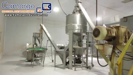 Silo feeder and powder wrapper Masipack