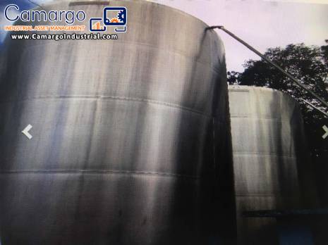 Stainless steel tank for 50,000 liters