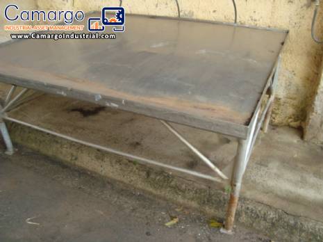 Stainless steel table 2.00 x 1.80 meters