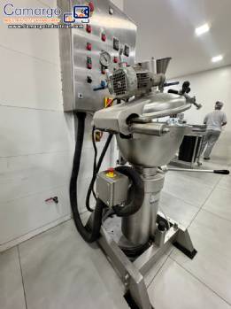 Geiger 25 liter stainless steel food processor cutter