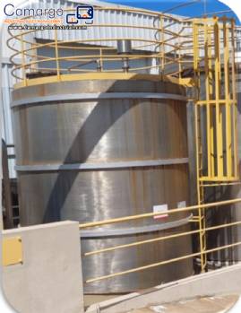 Stainless steel storage tank/reservoir for liquid products, 28,000 liters.