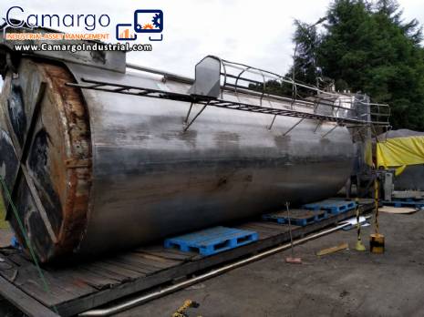 Insulated stainless steel tank 50.000 L