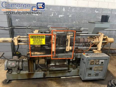 R5 Plastic Injection Molding Machine
