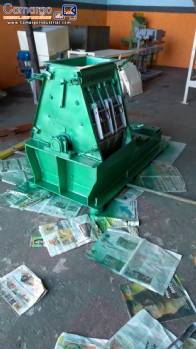 Industrial hammer mill Vieira