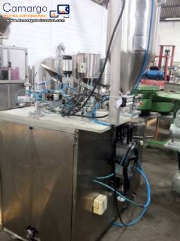 Automatic tube filling IWKA