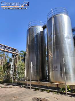 Vertical storage tank in AISI 304 stainless steel, 60,000 liters