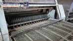 Cutting line for sweets and cereal bars