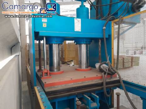 MASTERMAC Hydraulic press for rubber vulcanization