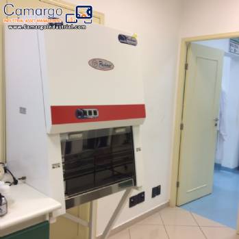 Equipment for chemical and microbiological analysis laboratory