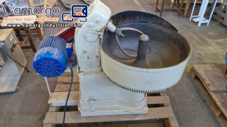 Hook type kneader 30 liters