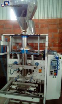 Vertical powder packer with helical dosing system Indumak