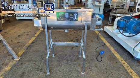 30-Liter Stainless Steel Ribbon Blender 30-Liter Stainless Steel Ribbon Blender