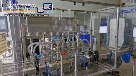 Complete filling line with Tecman Nelpas Tecnoenvase Tudela bottle filling, labeling, capping, and positioning machines for cosmetic liquids. Complete filling line with Tecman Nelpas Tecnoenvase Tudela bottle filling, labeling, capping, and positioning machines for cosmetic liquids.