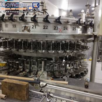 Complete line for the manufacture of carbonated beverages KHS Zegla Complete line for the manufacture of carbonated beverages KHS Zegla