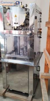 Equipment for batching and pasteurizing draft beer and bottle washer/labeler. Equipment for batching and pasteurizing draft beer and bottle washer/labeler.