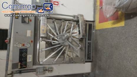 Luferco 2,000 liter horizontal stainless steel autoclave Luferco 2,000 liter horizontal stainless steel autoclave