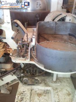 Polka-dot chocolate brand package Nichimen Polka-dot chocolate brand package Nichimen