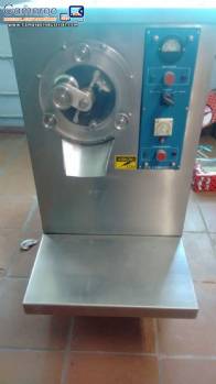 Producer of mass ice cream R.Camargo Producer of mass ice cream R.Camargo